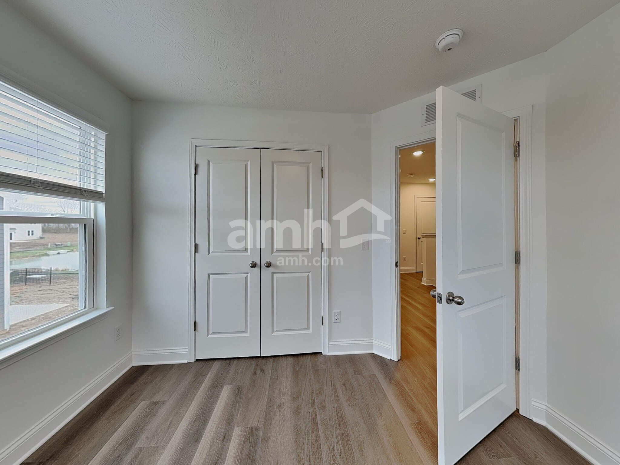 Building Photo - 9046 Henley Ave