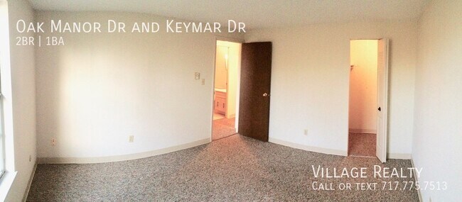 Building Photo - Top Floor! Most utilities included! Large ...
