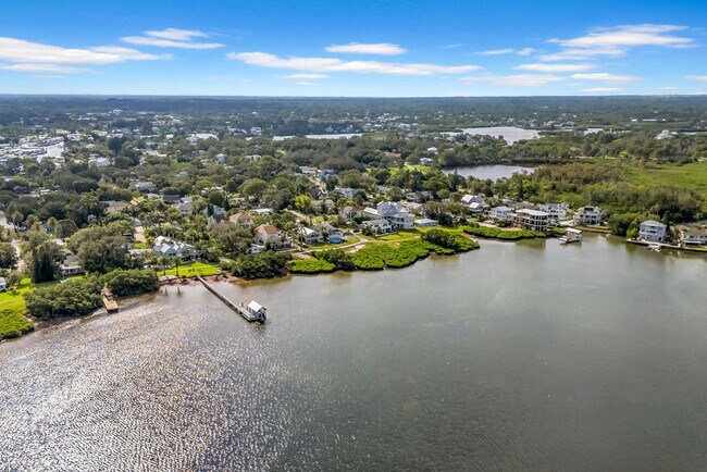 Building Photo - 555 S Gulf Dr