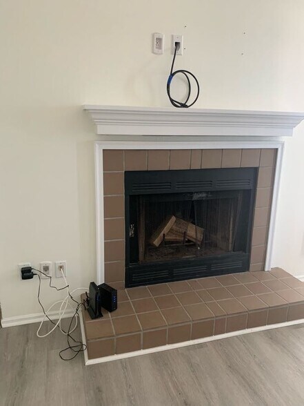 Building Photo - 18883 Vineyard Point Ln