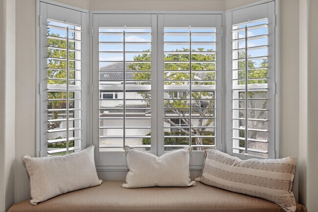 Building Photo - 3069 Mainsail Cir