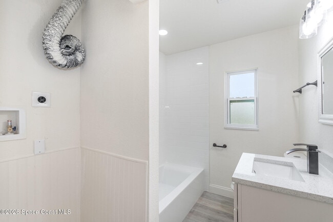 Building Photo - 320 Alabama Ave