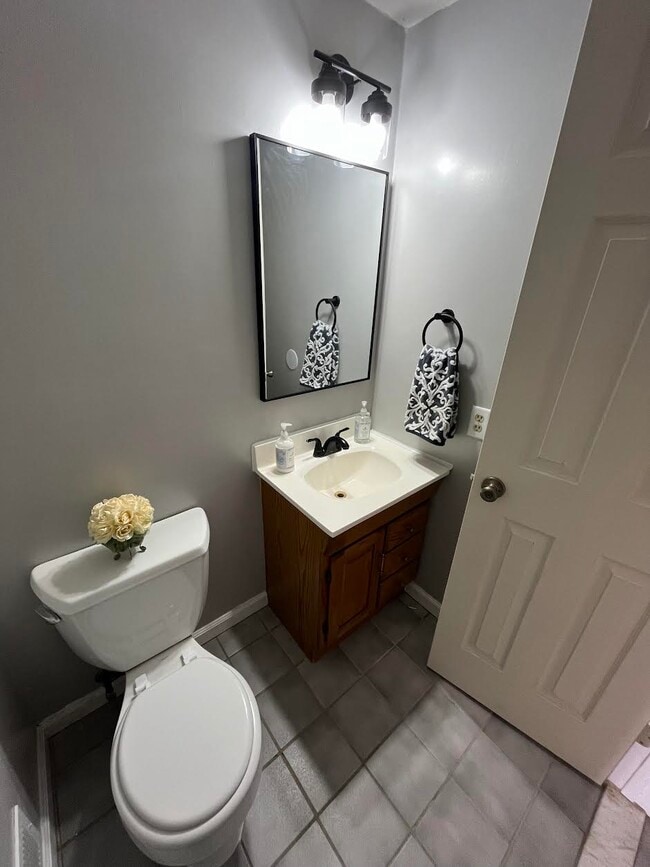 Main Floor Half Bath - 3 Rosewood St