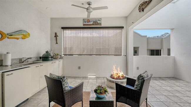 Building Photo - 235 Cocoanut Ave