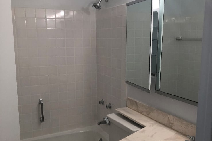 Building Photo - 1560 N Sandburg Ter