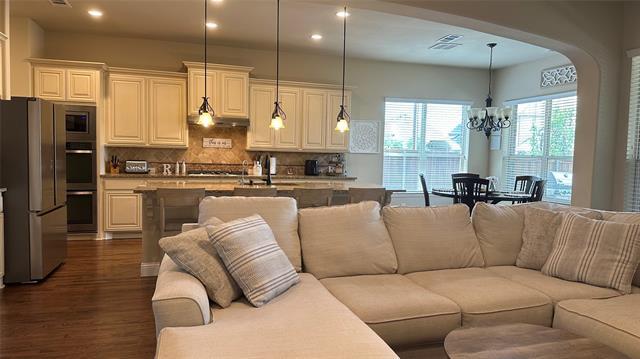 Building Photo - 836 Gaited Trail