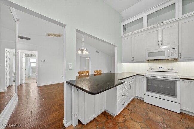 Building Photo - 13240 Tall Pine Cir