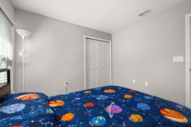 Building Photo - 1750 Daystar Dr