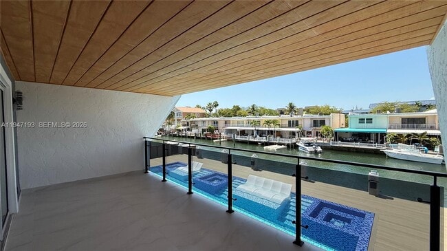 Building Photo - 3826 NE 171 St