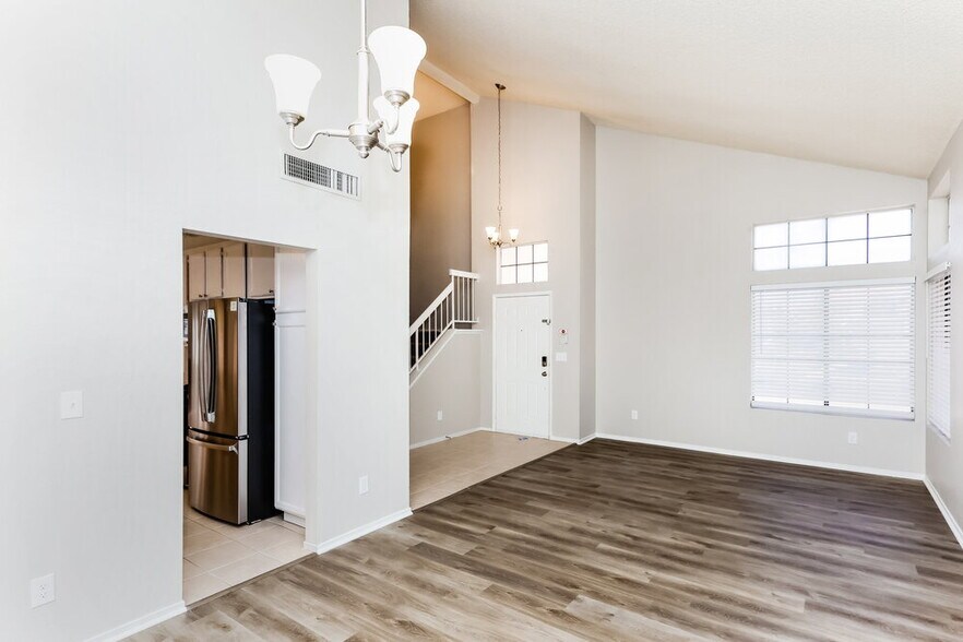 Building Photo - 8342 Huxley St