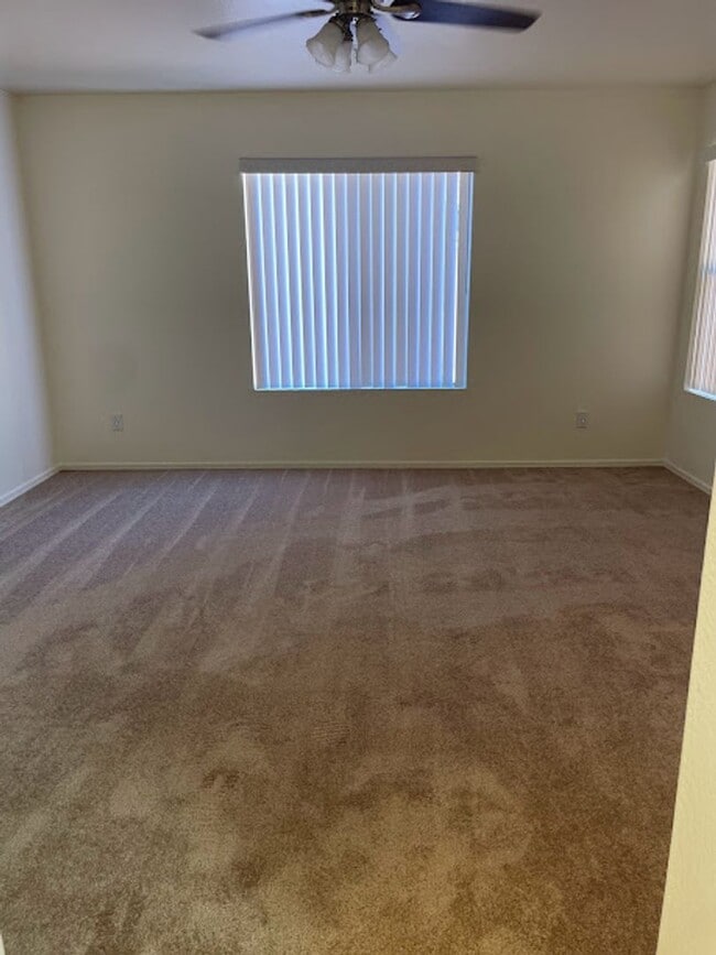 Building Photo - 4 bedroom in Coldwater Springs