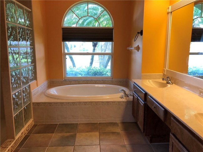 Building Photo - 2805 Norwood Hills Ln