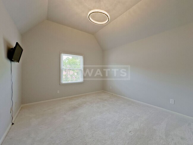 Building Photo - 2080 Stone Brook Dr