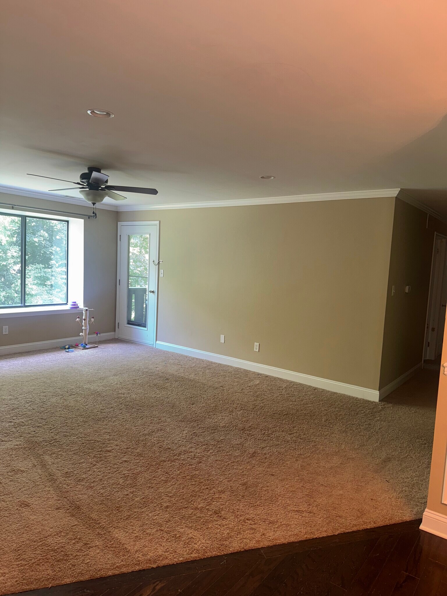 Building Photo - 4412B Aberdeen Dr