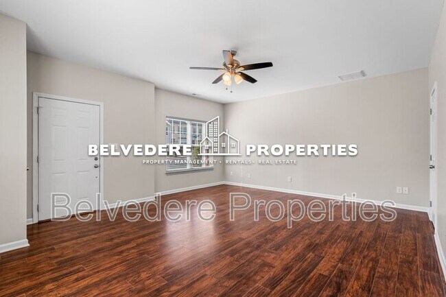 Building Photo - 116 Summerland Dr