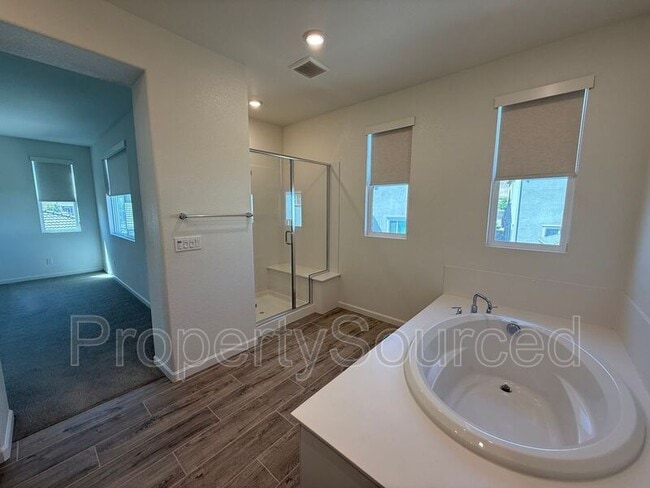 Building Photo - 2920 Reyva Dhillon Ln