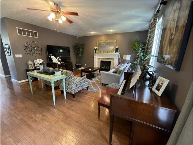 Building Photo - 3744 Jonathan Rdg