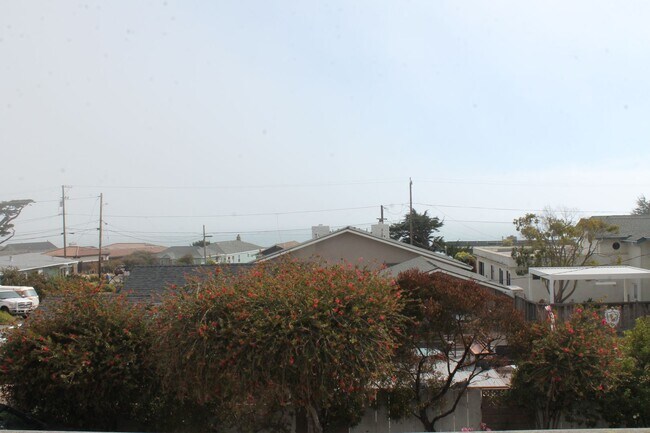 Building Photo - 41-8th Street Cayucos, CA    923430