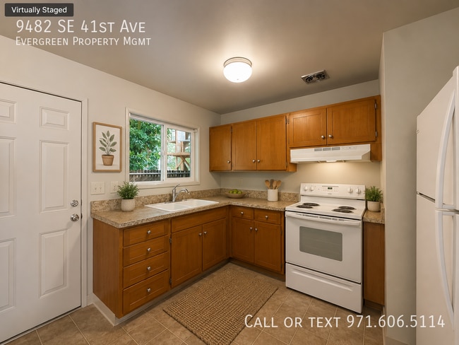 Building Photo - 9482 SE 41st Ave