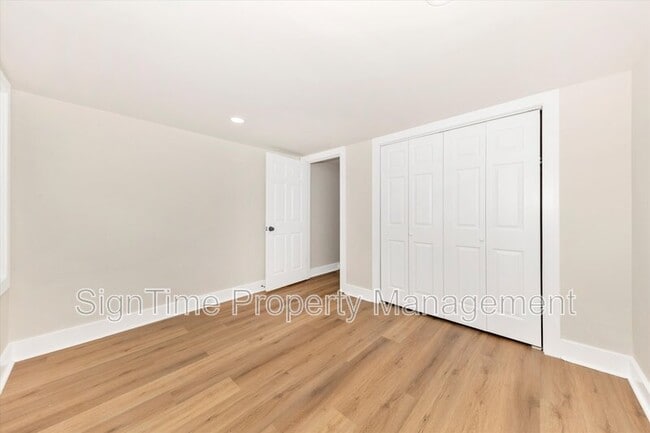 Building Photo - 152 E South St