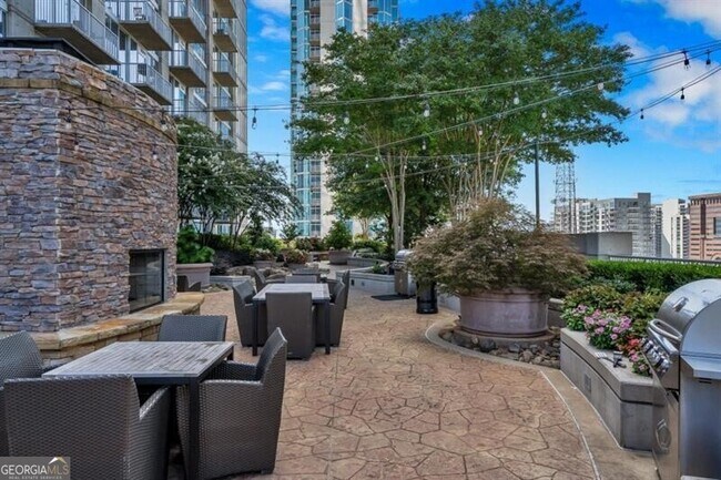Building Photo - 855 Peachtree St NE