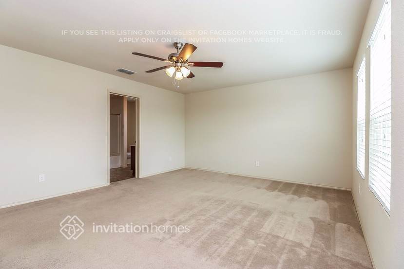 Building Photo - 2300 Bray Village Dr