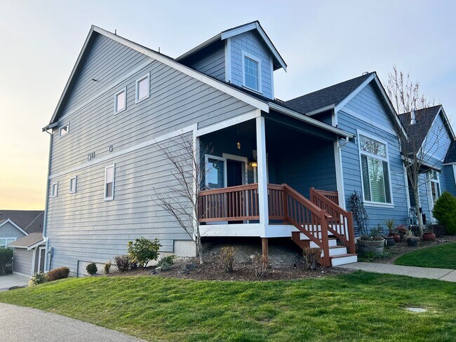 Building Photo - 3bed/2.5bath with Lofted Space at Harbor Crossing!