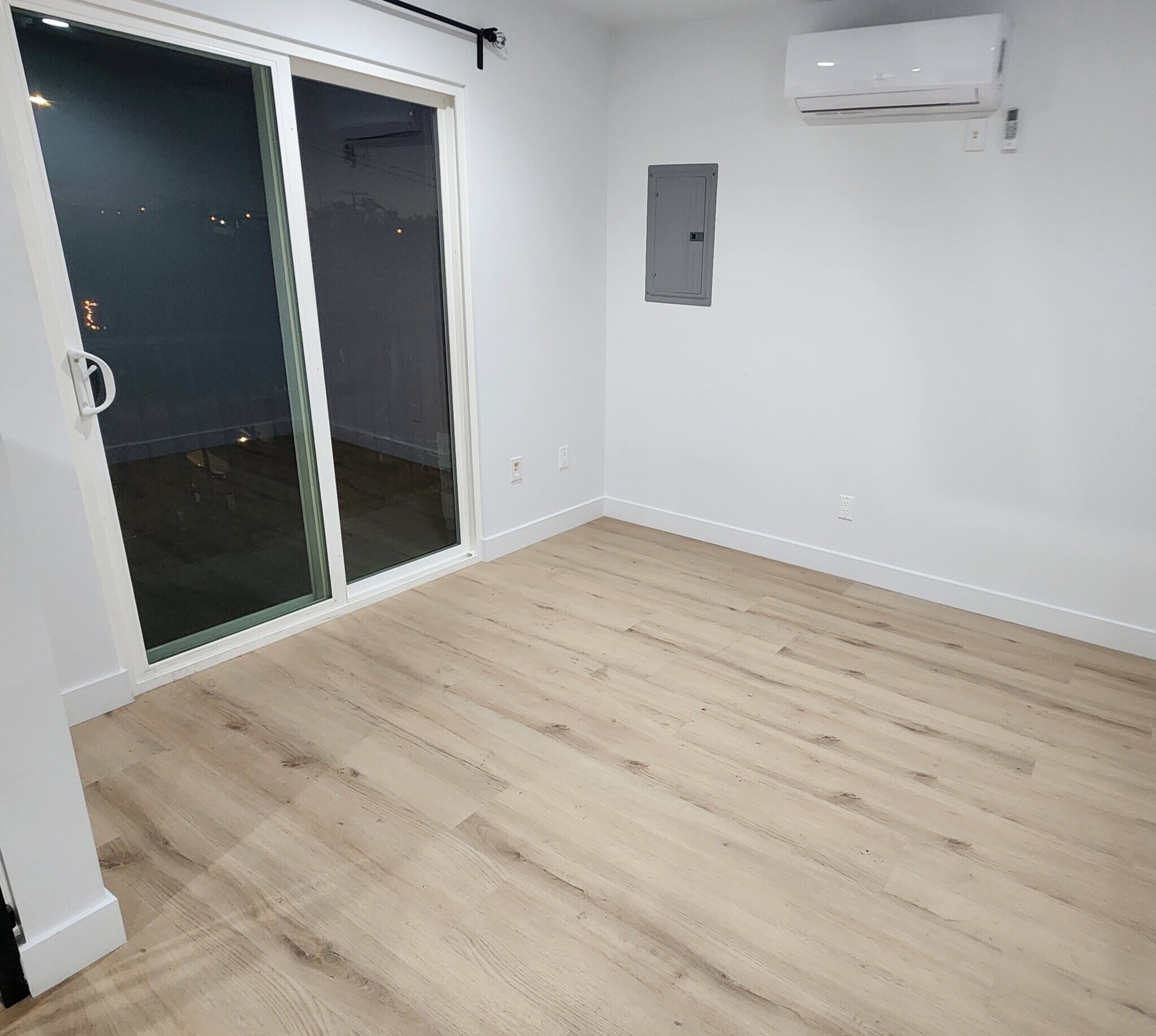 Living room - 3449 Michigan Ave