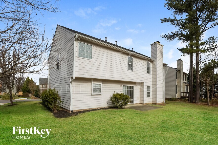 Building Photo - 709 Southshore Pkwy