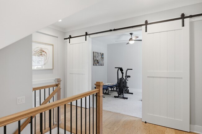 Building Photo - 1000 Fendley St