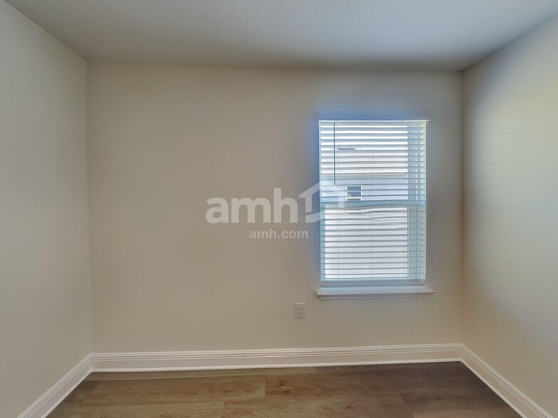 Building Photo - 3711 Windward Hls Blvd
