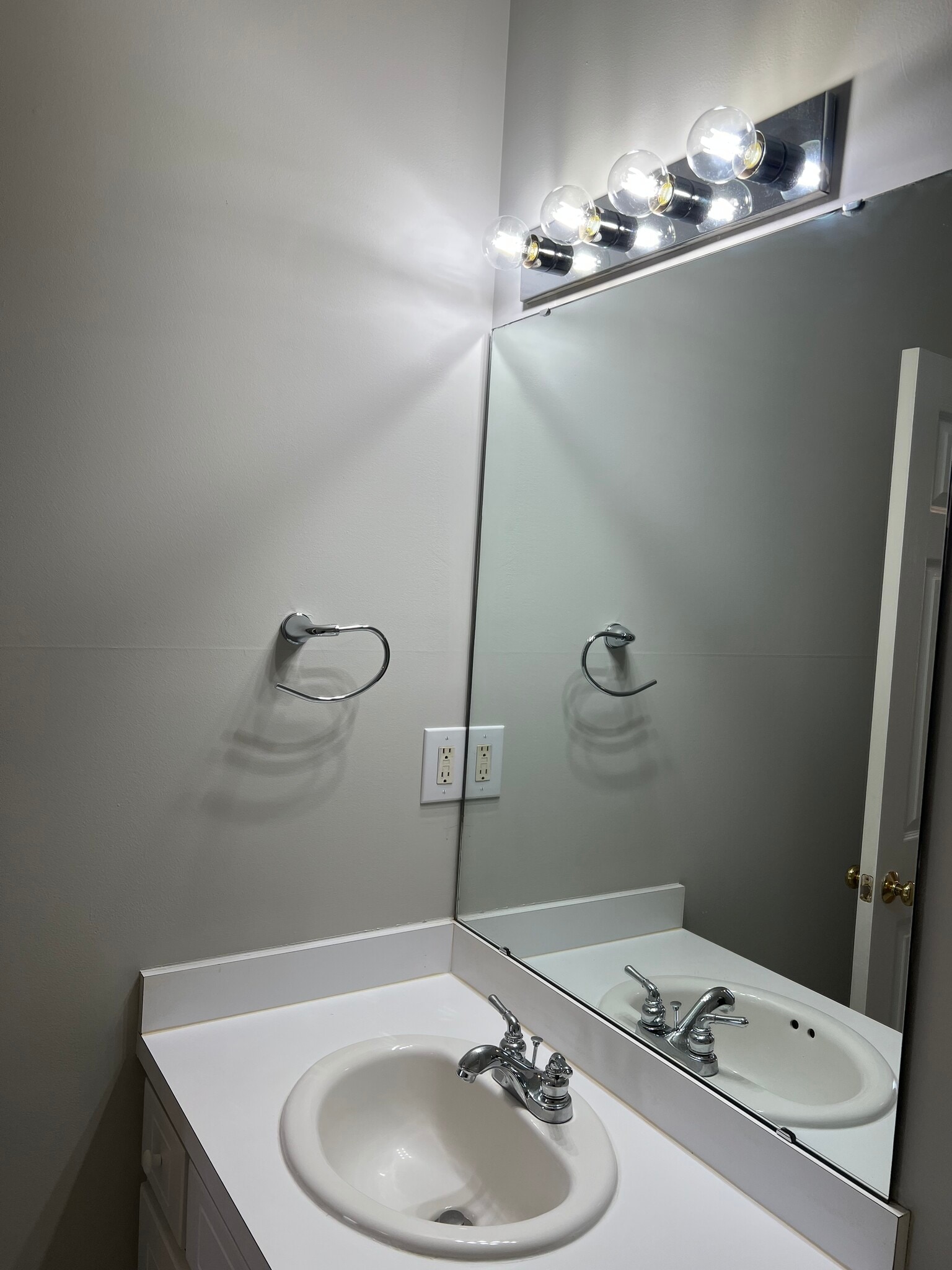 Building Photo - 3321 Whitlock Dr N