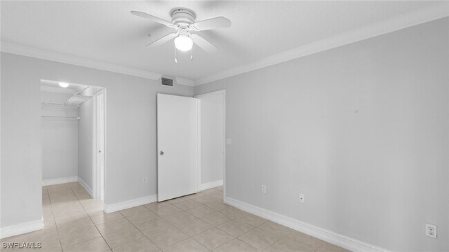 Building Photo - 3421 Winkler Ave