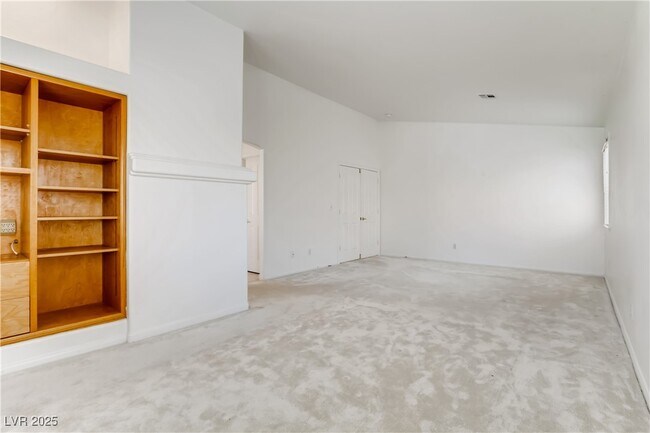 Building Photo - 3981 Erva St