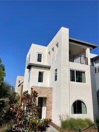 Building Photo - 116 Scale