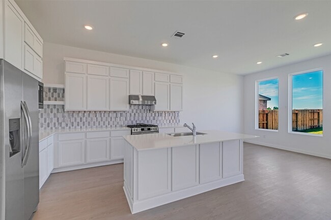 Building Photo - 27318 Sweetwater Bay Dr
