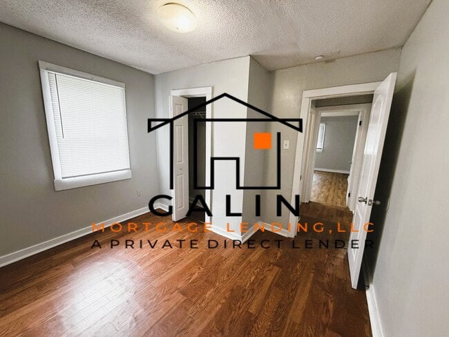 Building Photo - 237 Millen St