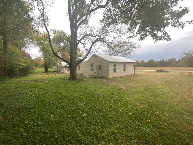 Building Photo - Duplexes in Ardmore TN