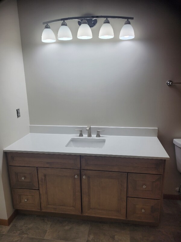 Building Photo - 9283 Troon Ct