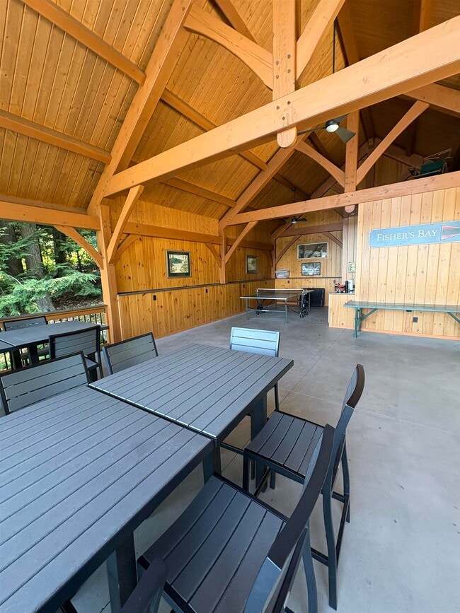 Building Photo - 121 Upper Bay Rd