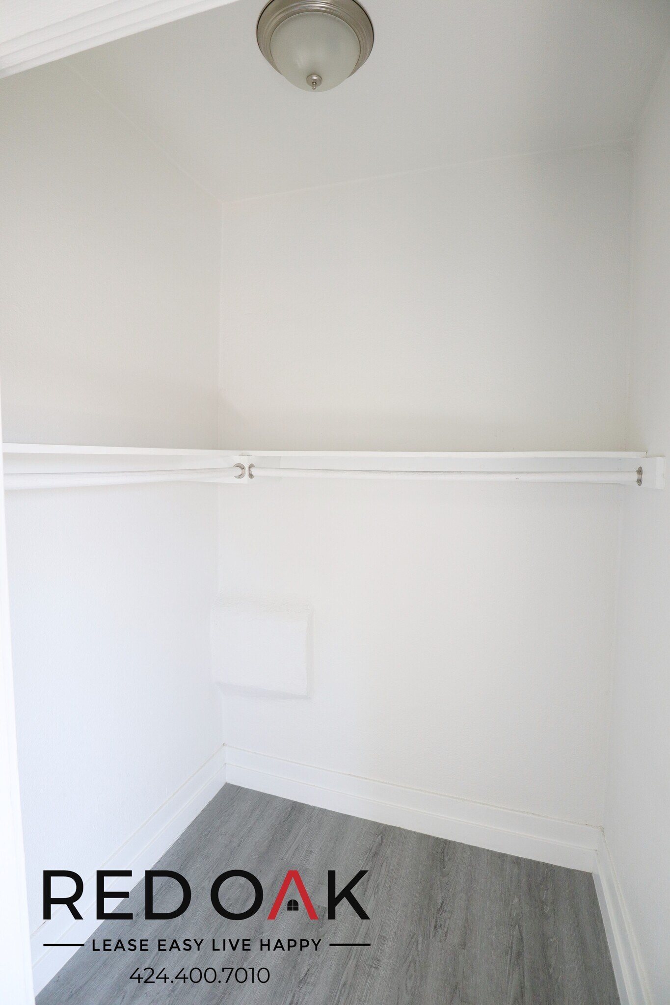 Building Photo - 2255 W 14th St