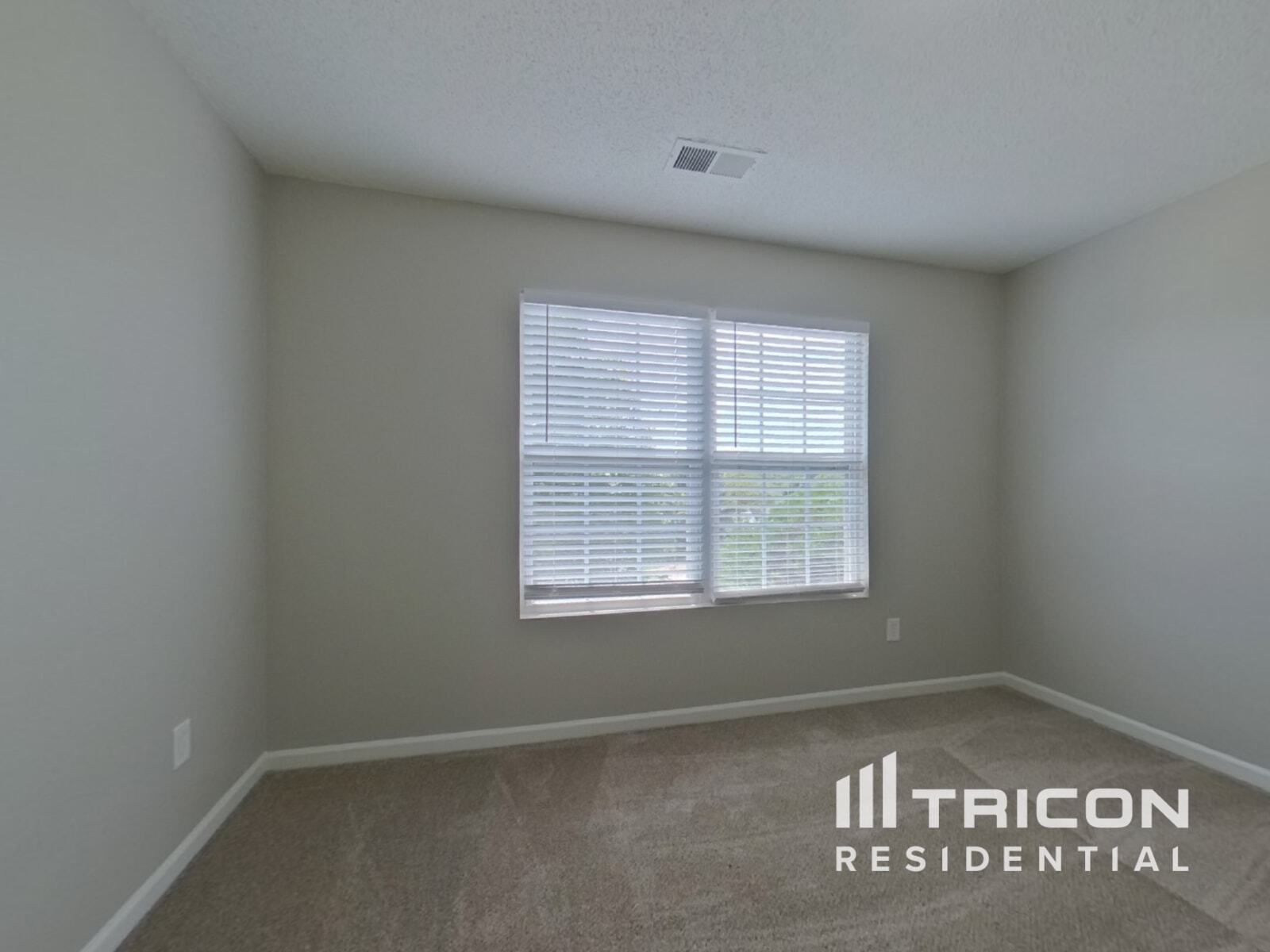 Building Photo - 2203 Ballingarry Dr