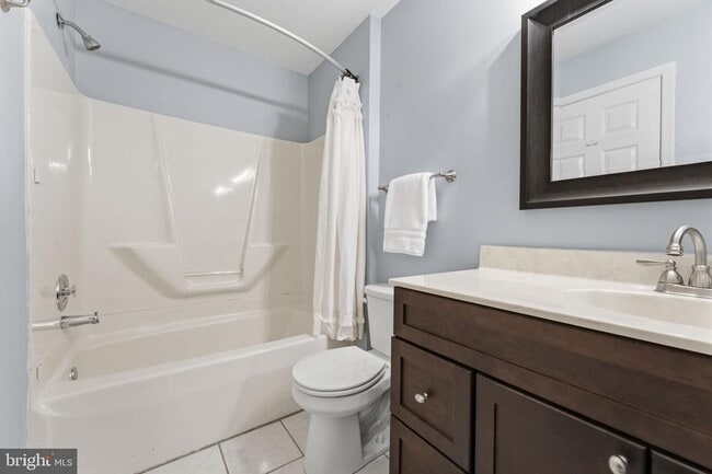 Building Photo - 14303 Cornerstone Dr