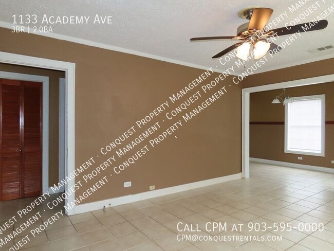 Building Photo - 1133 S Academy Ave