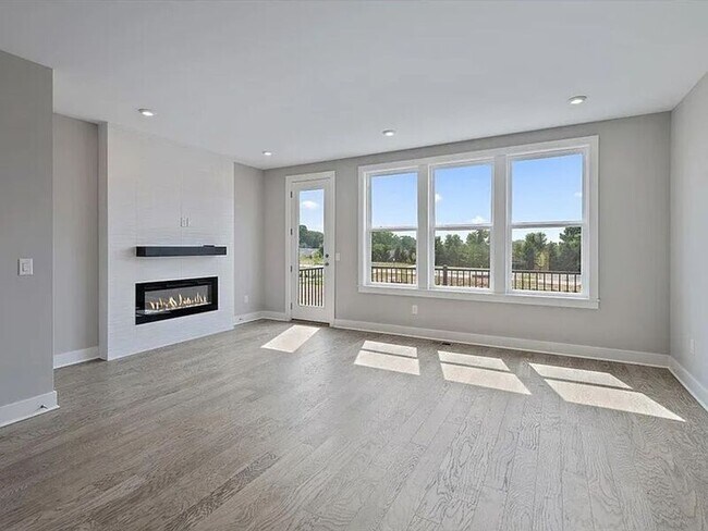 Building Photo - 7234 Otley Dr