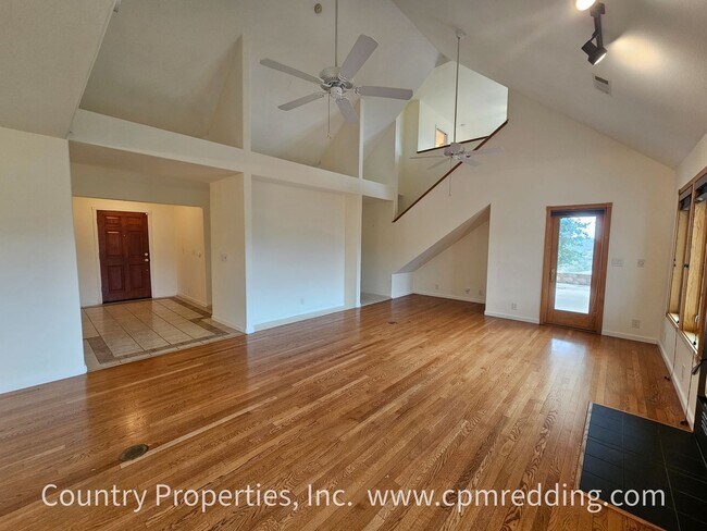 Building Photo - Amazing Short-Term Housing Opportunity in a Custom 4-Bedroom House!