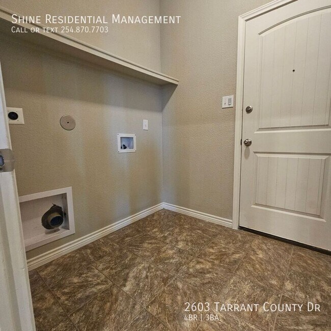 Building Photo - 2603 Tarrant County Dr