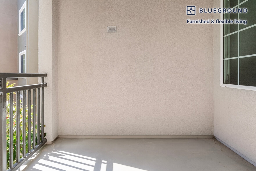 Building Photo - 501 Murphy Ranch Rd