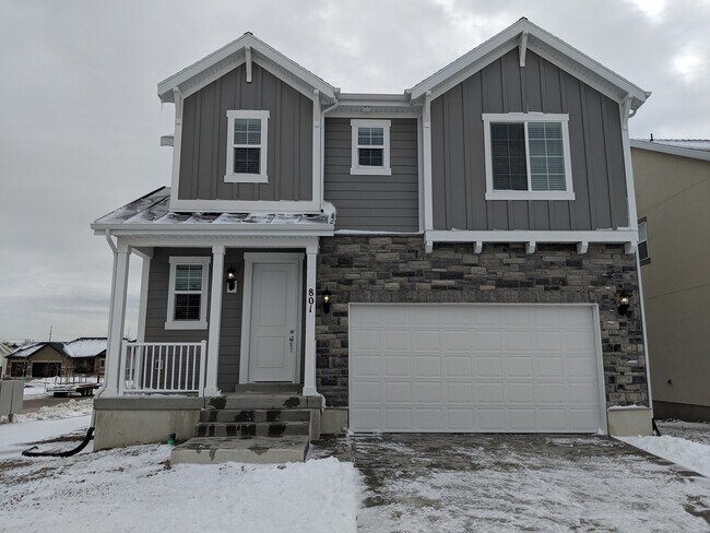 Primary Photo - Available Now | Spacious 3-Bedroom Home wi...
