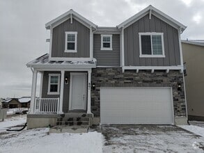 Building Photo - Available Now | Spacious 3-Bedroom Home wi...